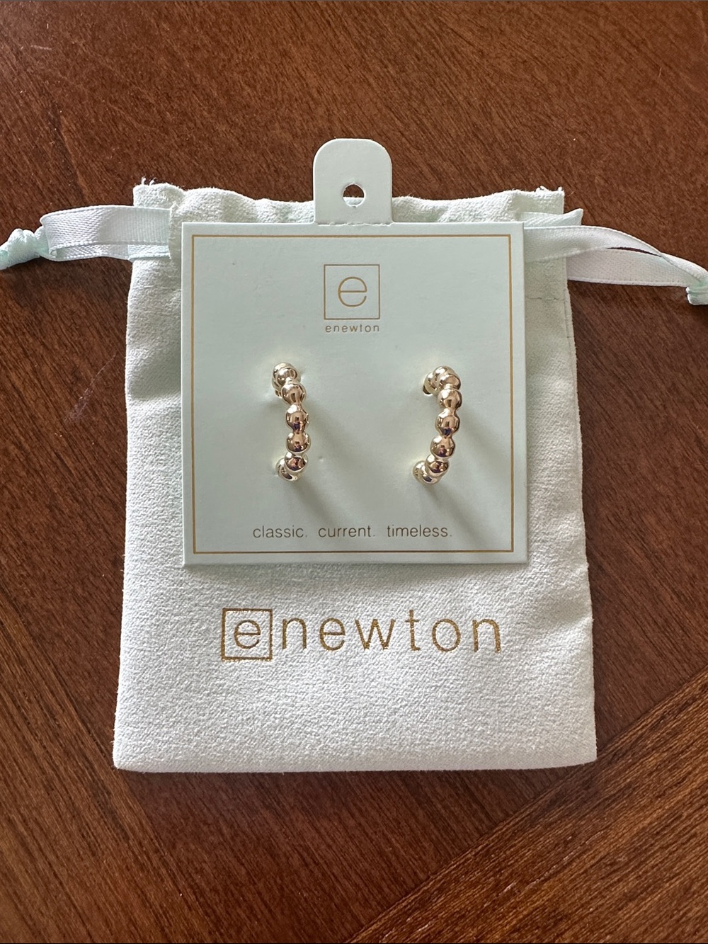enewton beaded classic 1" post hoop - 4mm gold